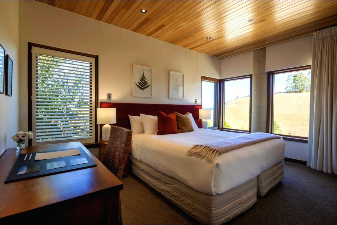 Cabot Lodge - Fiordland National Park Manapouri Exterior photo